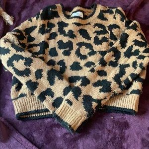 Crop leopard sweater